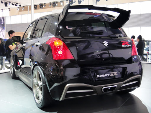 Swift-R02.jpg