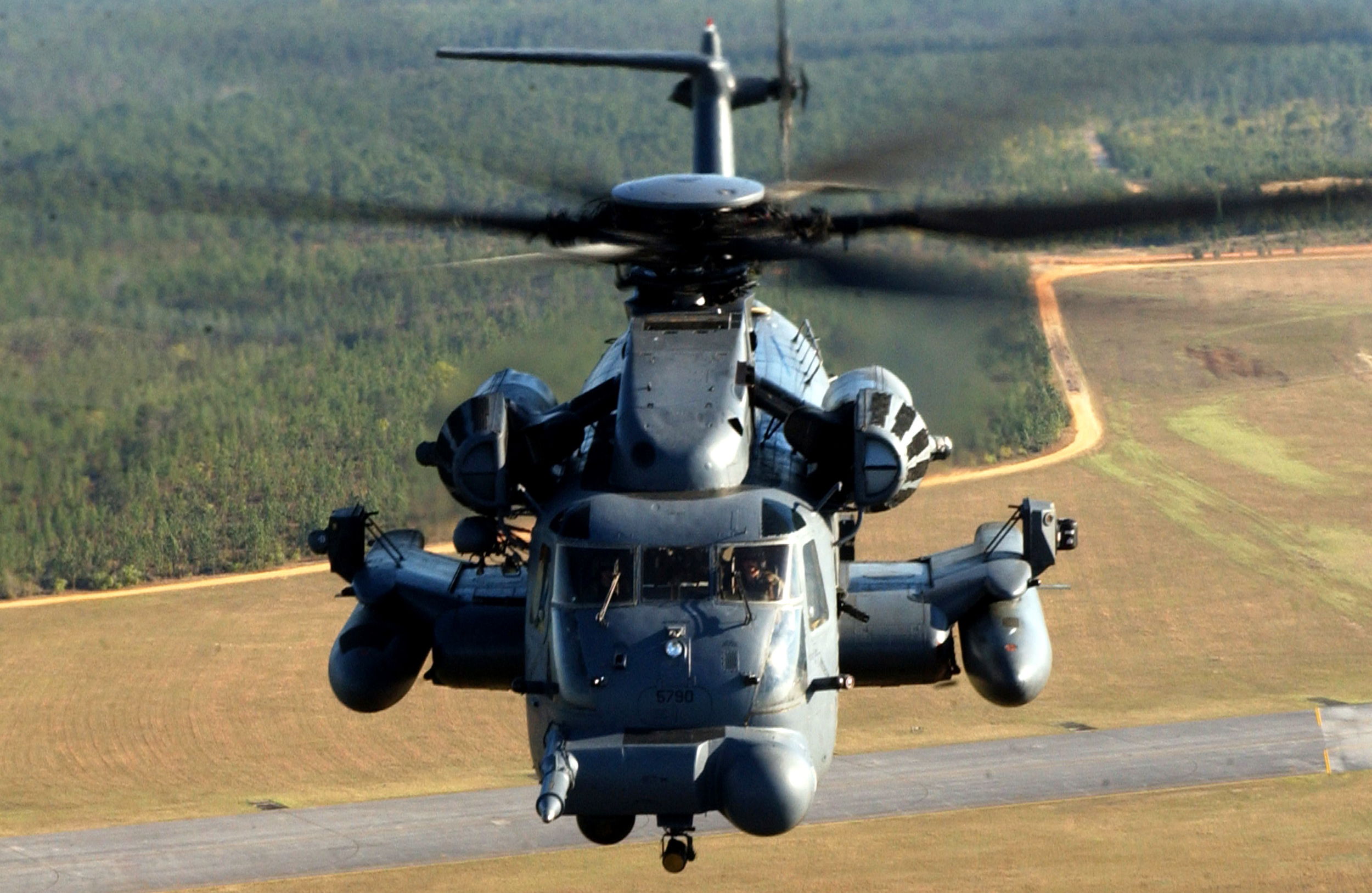 MH-53_Pave_Low_US_Military.jpg
