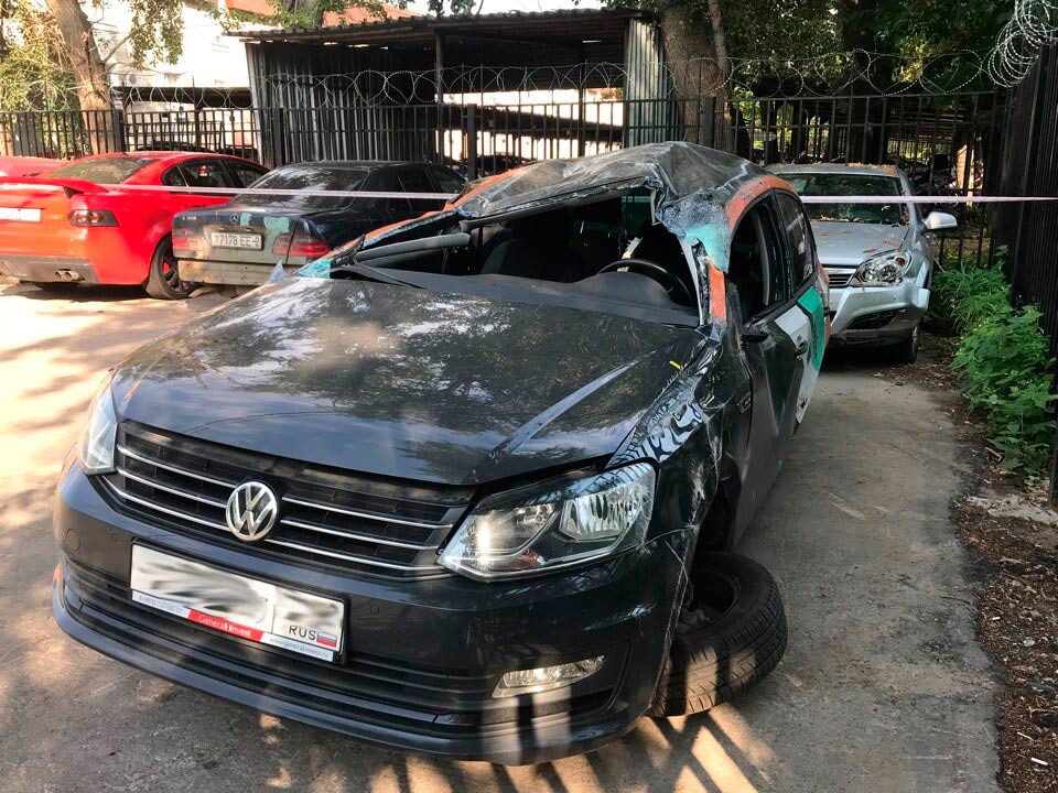carsharing-crash-1.jpg