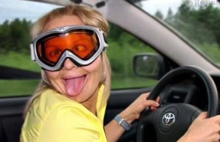 1330749251_women-car.jpg