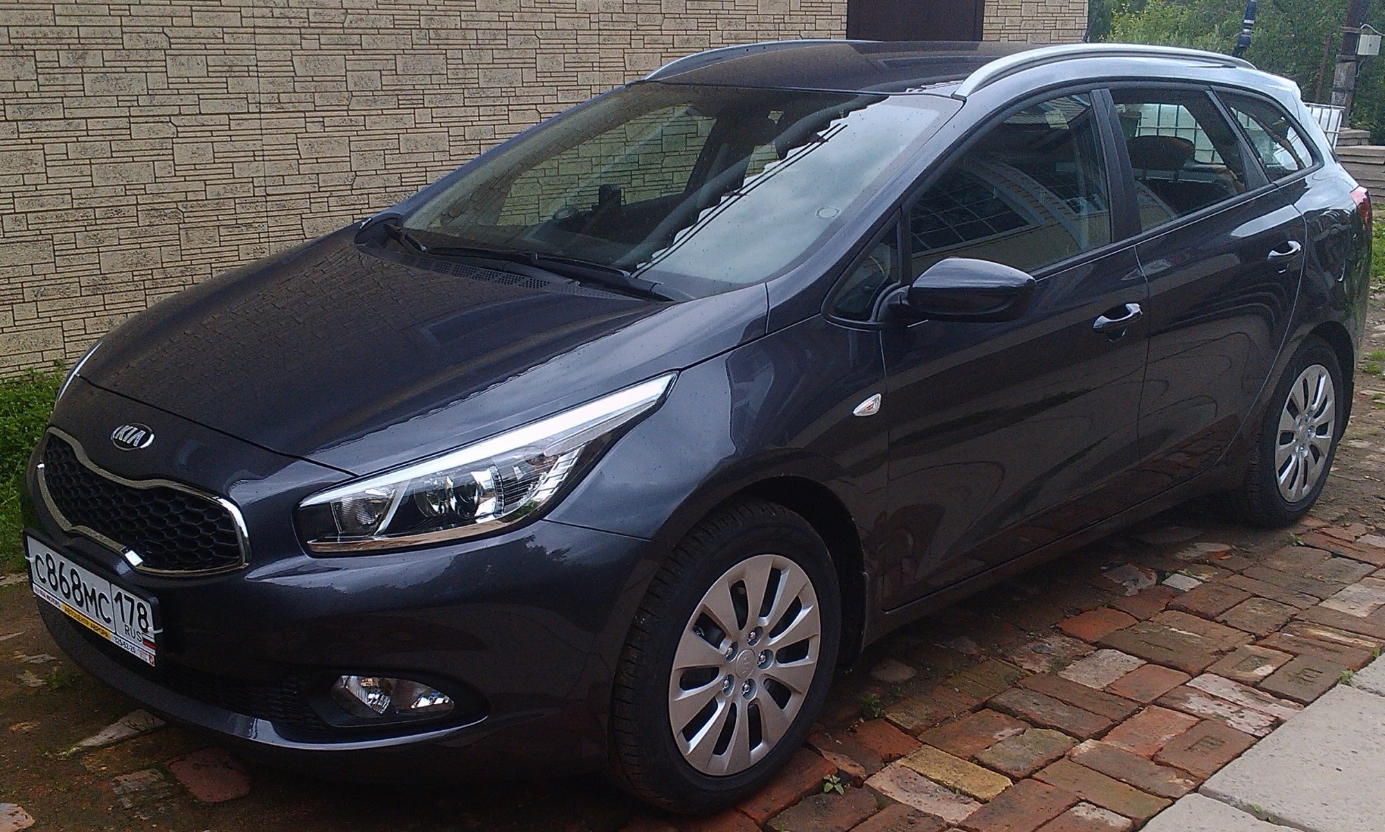 Kia Ceed JD.jpg