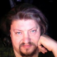 Владис Дзеркалесс
